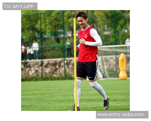 川媒曝蓉城即将官宣约翰阿洛伊西续约韦世豪李扬等国脚引发关注